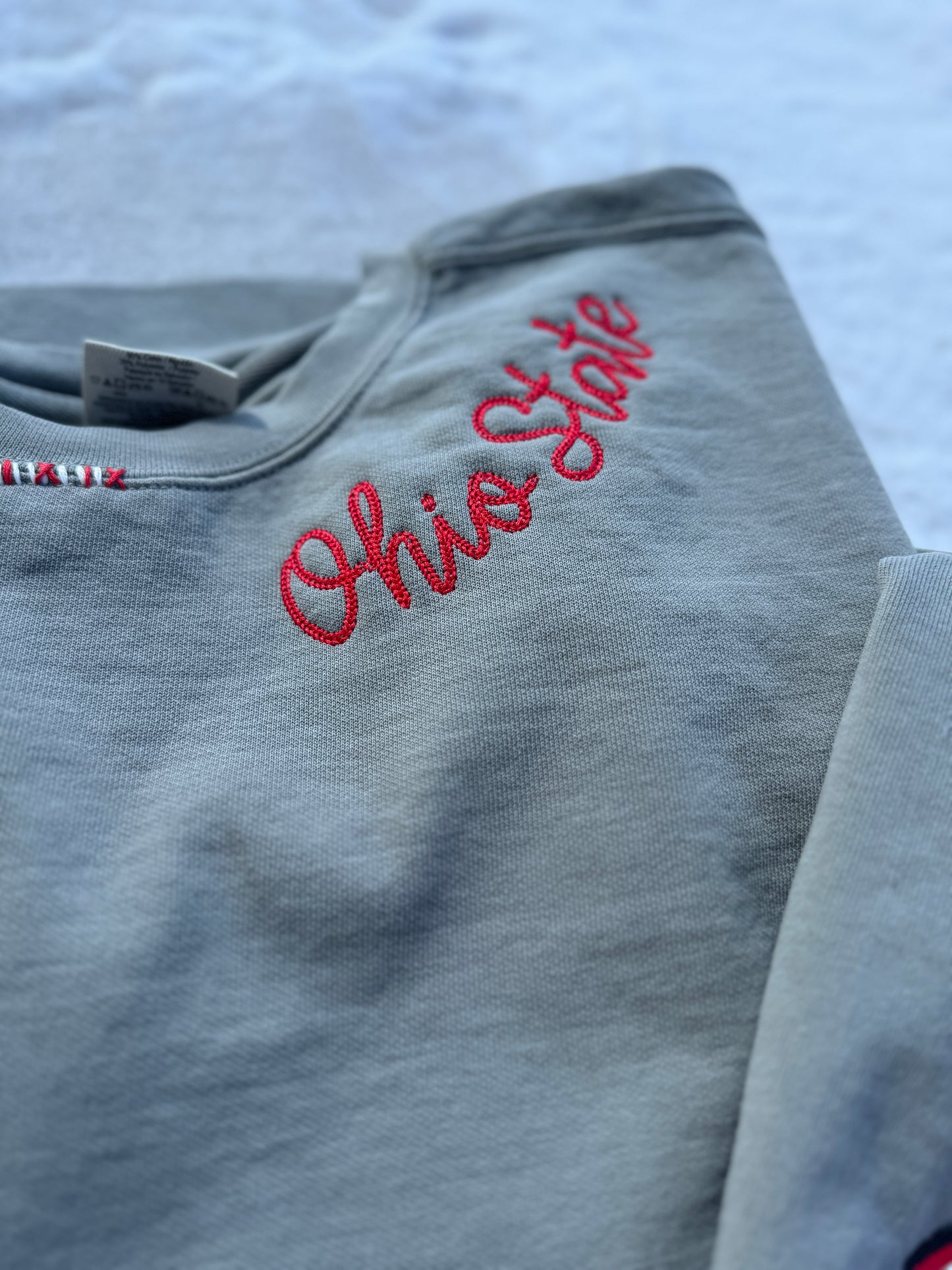 O-H-I-O Distressed comfort color crew